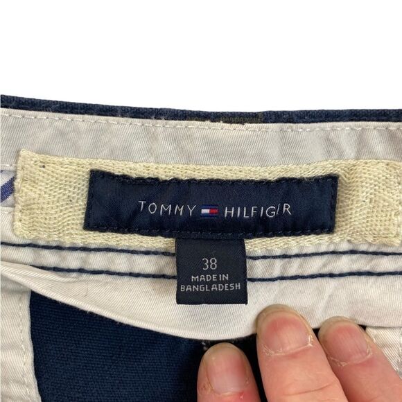 TOMMY HILFIGER Men’s Sz 38 Blue Cotton Rugged Bermuda Cargo Shorts - Picture 6 of 6
